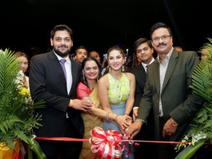 Dr. Dhananjay Datar (extreme right) and Sunny Leone at the Al Adil new store inauguration