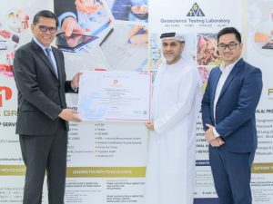 (L to R) Raul Nazareno, Salah Ameen and Jackson Lumaban, representing Pure Foods Hormel, at the awarding of the halal certification in Dubai