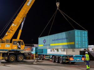 GAC Qatar staff unloading containers at LCSC